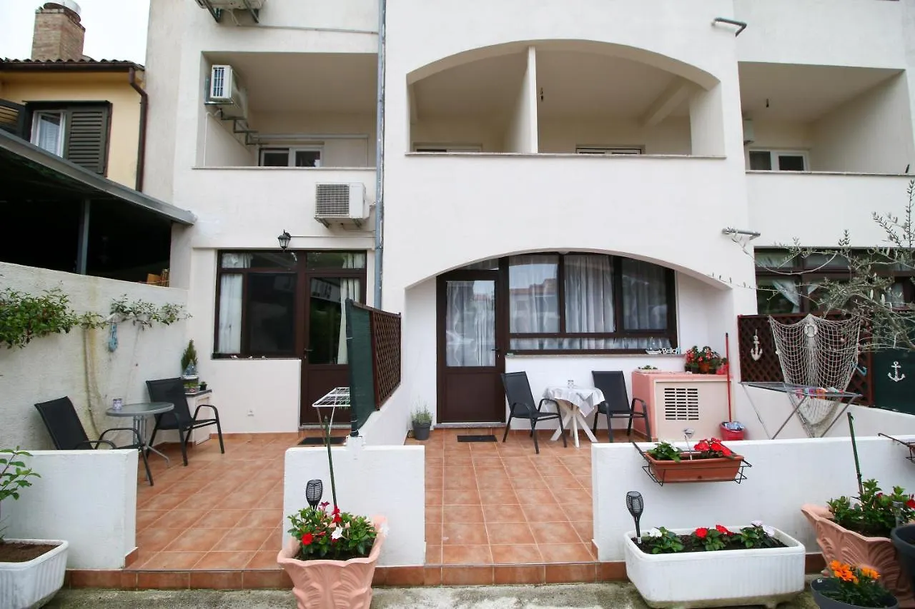 Apartment Svid Rovinj Guest house