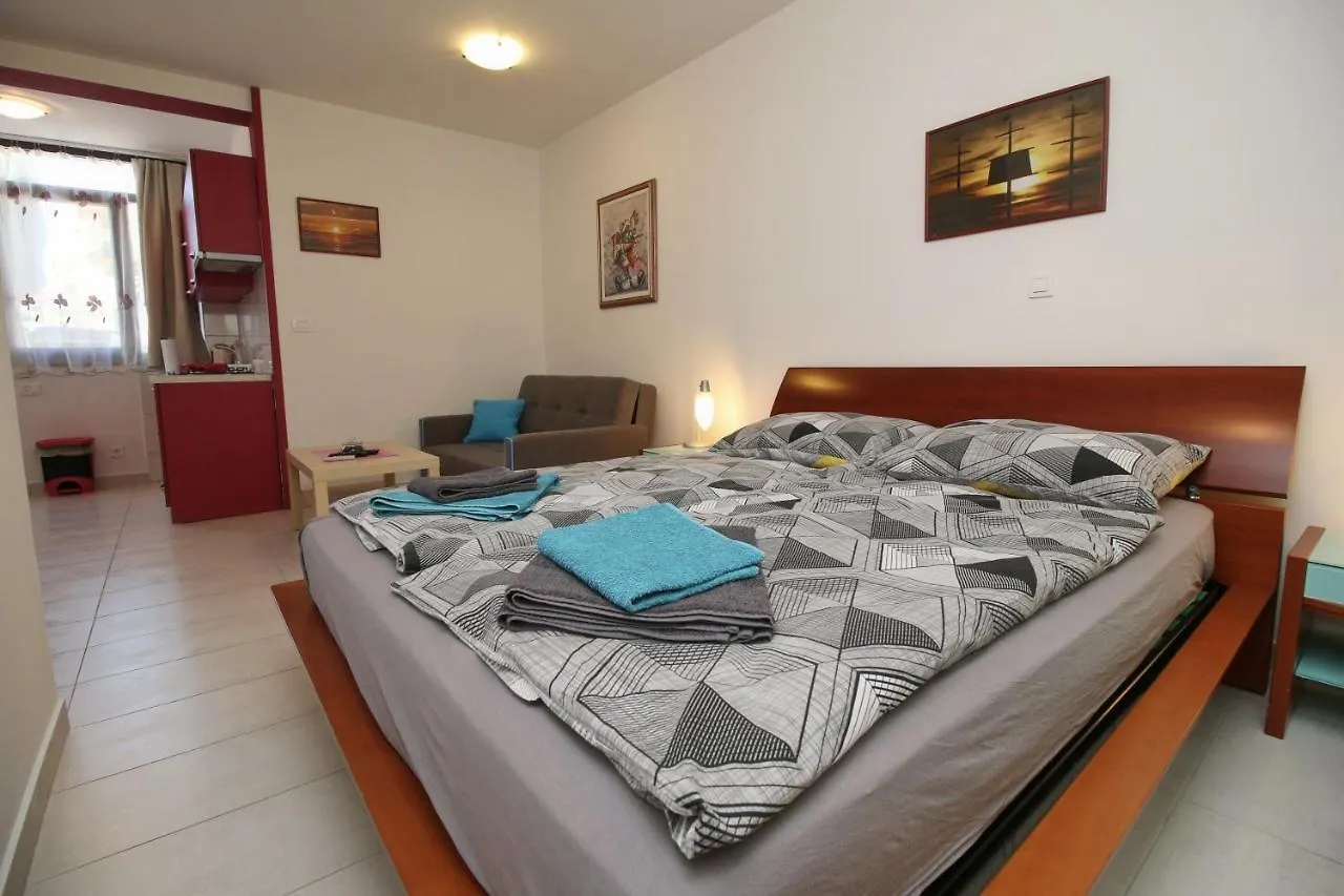 Apartment Svid Rovinj 3*,  Croatia