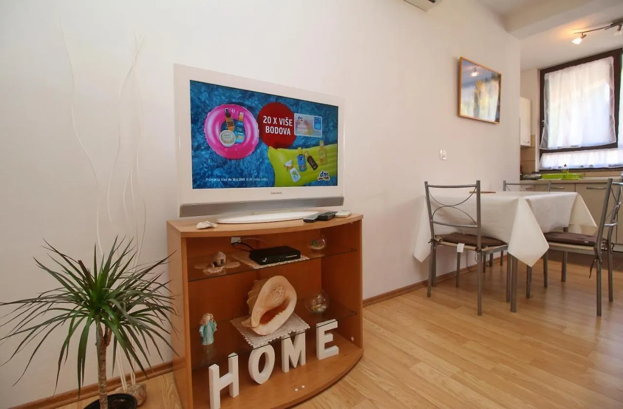 Apartment Svid Rovinj Guest house